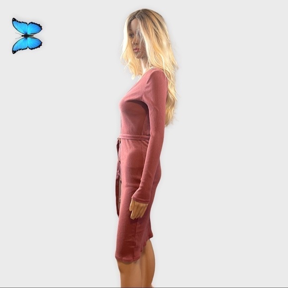 No boundaries pink ribbed dress. Size medium (7- 9) - Picture 5 of 10